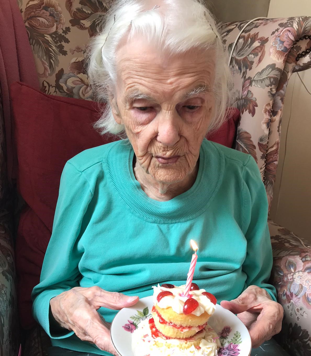 Norfolk woman born during World War One celebrates 103rd birthday ...